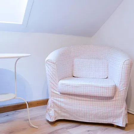 Ferienwohnung Alstaden 1 *