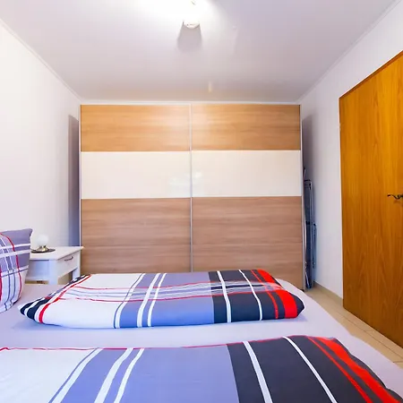 Apartment Ferienwohnung Alstaden 1 Oberhausen (North Rhine-Westphalia)
