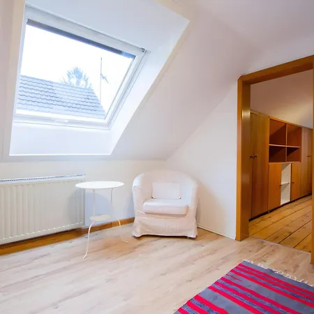 Apartment Ferienwohnung Alstaden 1 Oberhausen (North Rhine-Westphalia)